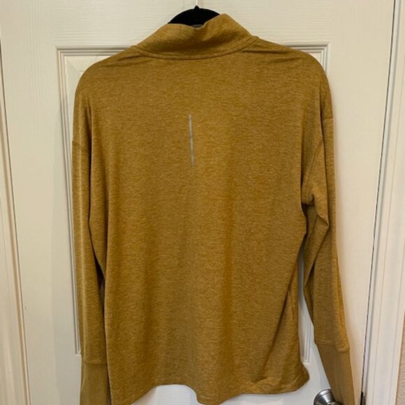 Nike Dri-fit long-sleeved shirt; sz. large, VERY good condition (gold/mustrard) - Picture 3 of 4